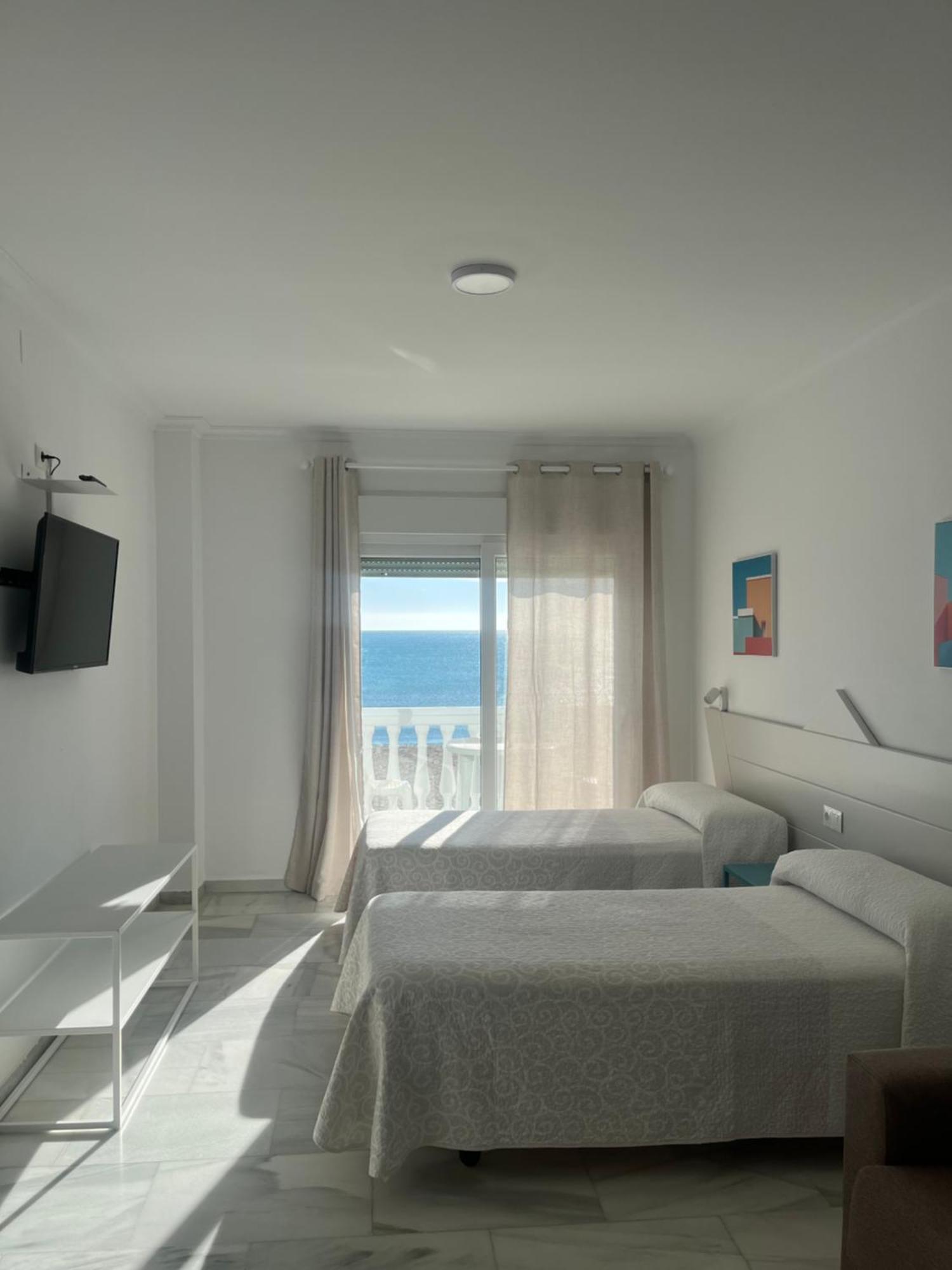 Apartamentos Guaquin Torremolinos Eksteriør billede